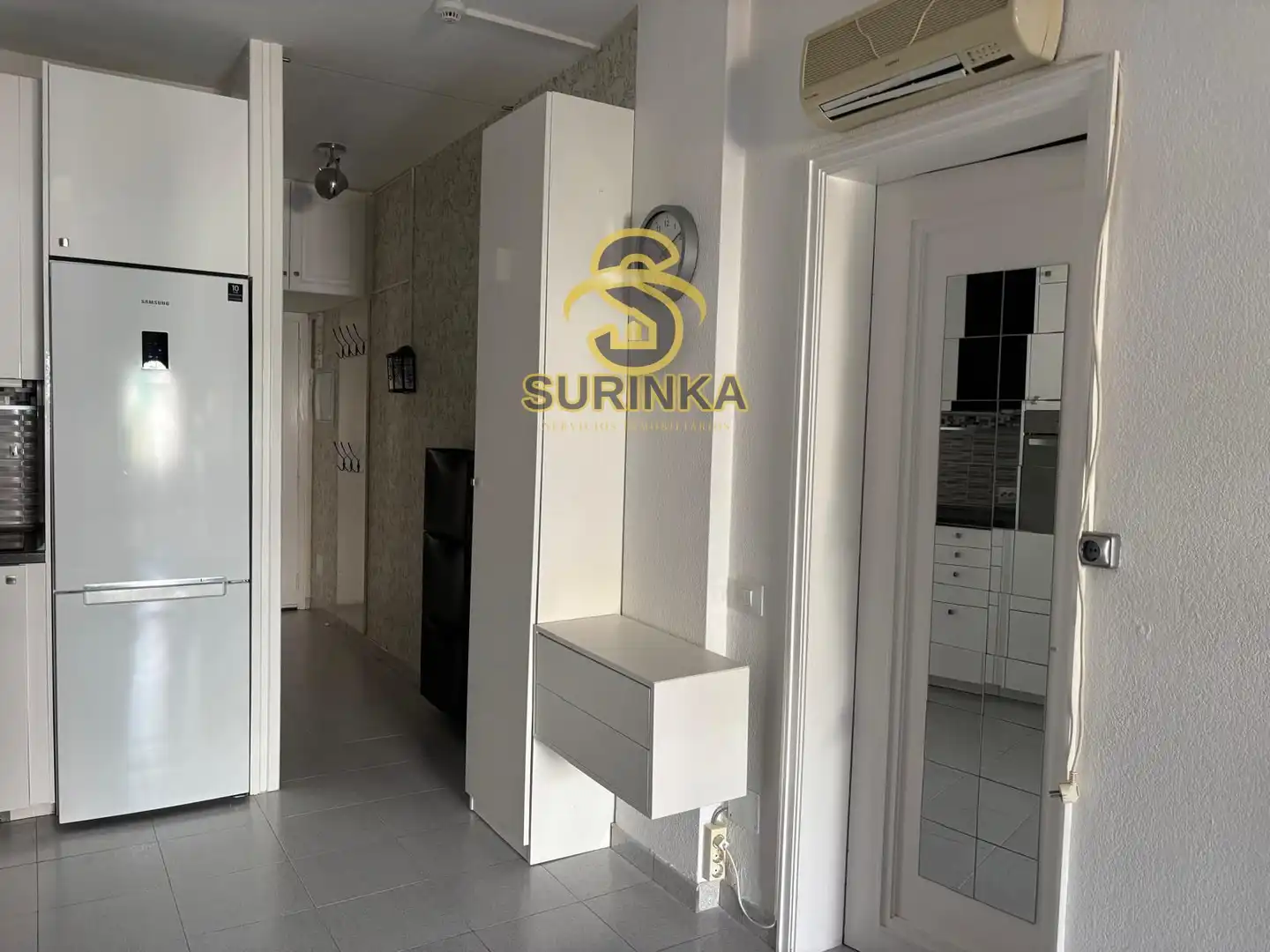 Cocina de Apartamento de alquiler en San Bartolomé de Tirajana con Terraza, Piscina y Piscina comunitaria
