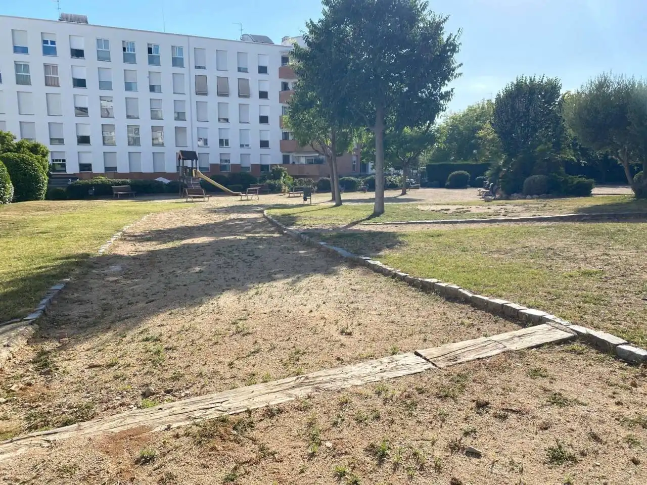 Flat for sale in Sabadell  with Air Conditioner, Heating and Parquet flooring