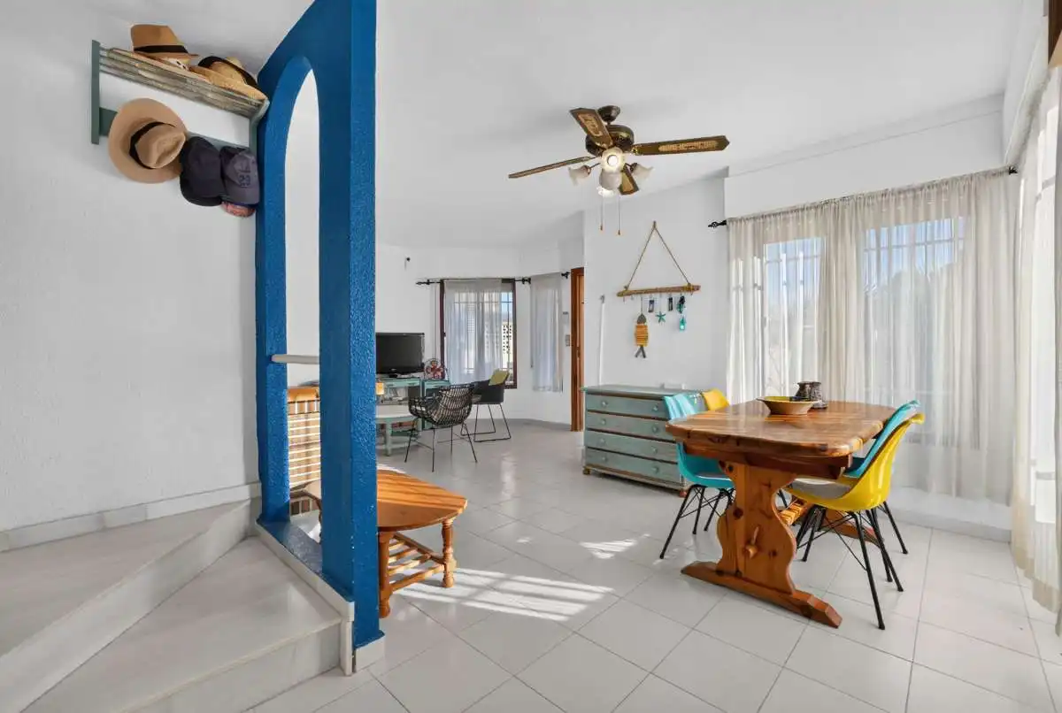 Casa aparellada en venda a Los Cuarteros, imagen 7