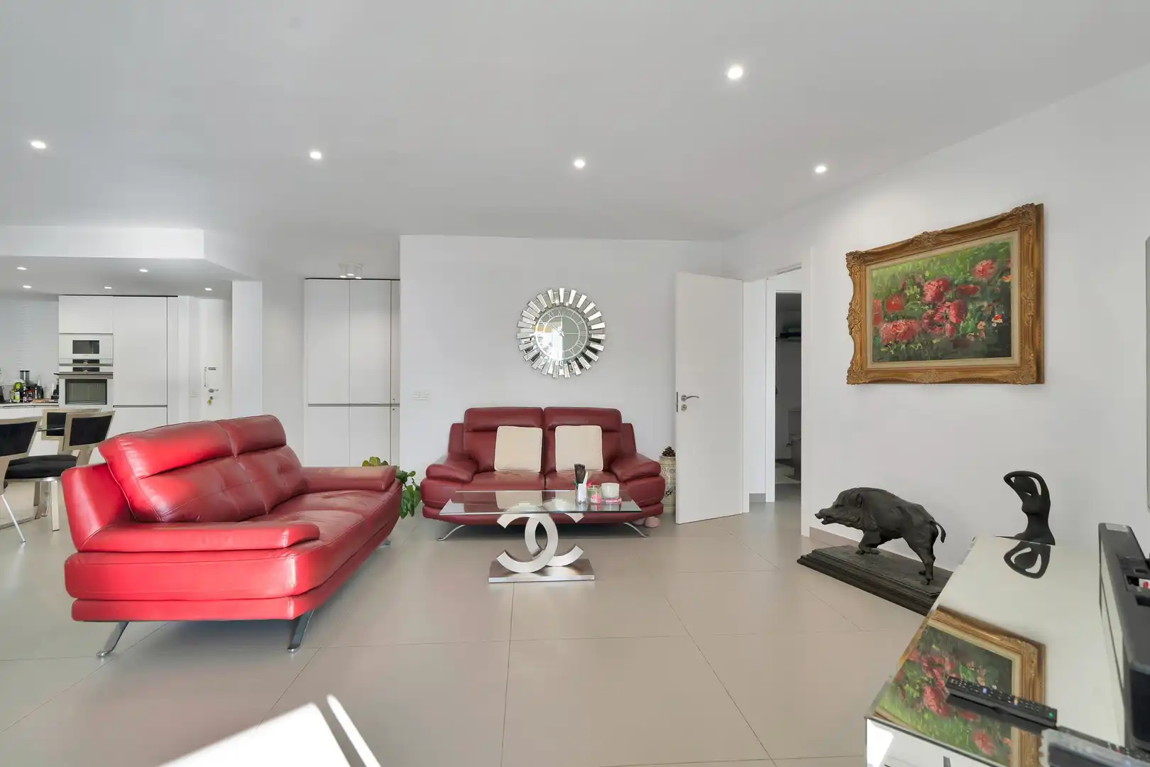 Sala de estar de Apartamento en venta en Marbella con Calefacción, Terraza y Piscina comunitaria