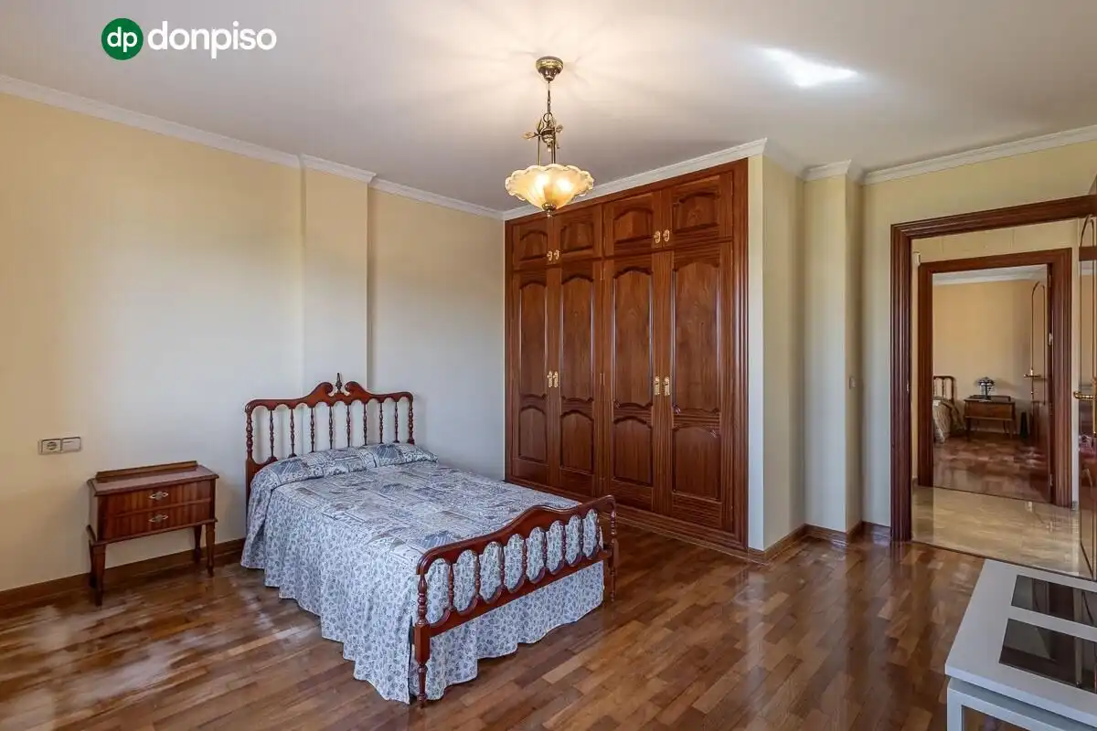 Casa con giardino in vendita a Calle MARIANA PINEDA, imagen 31