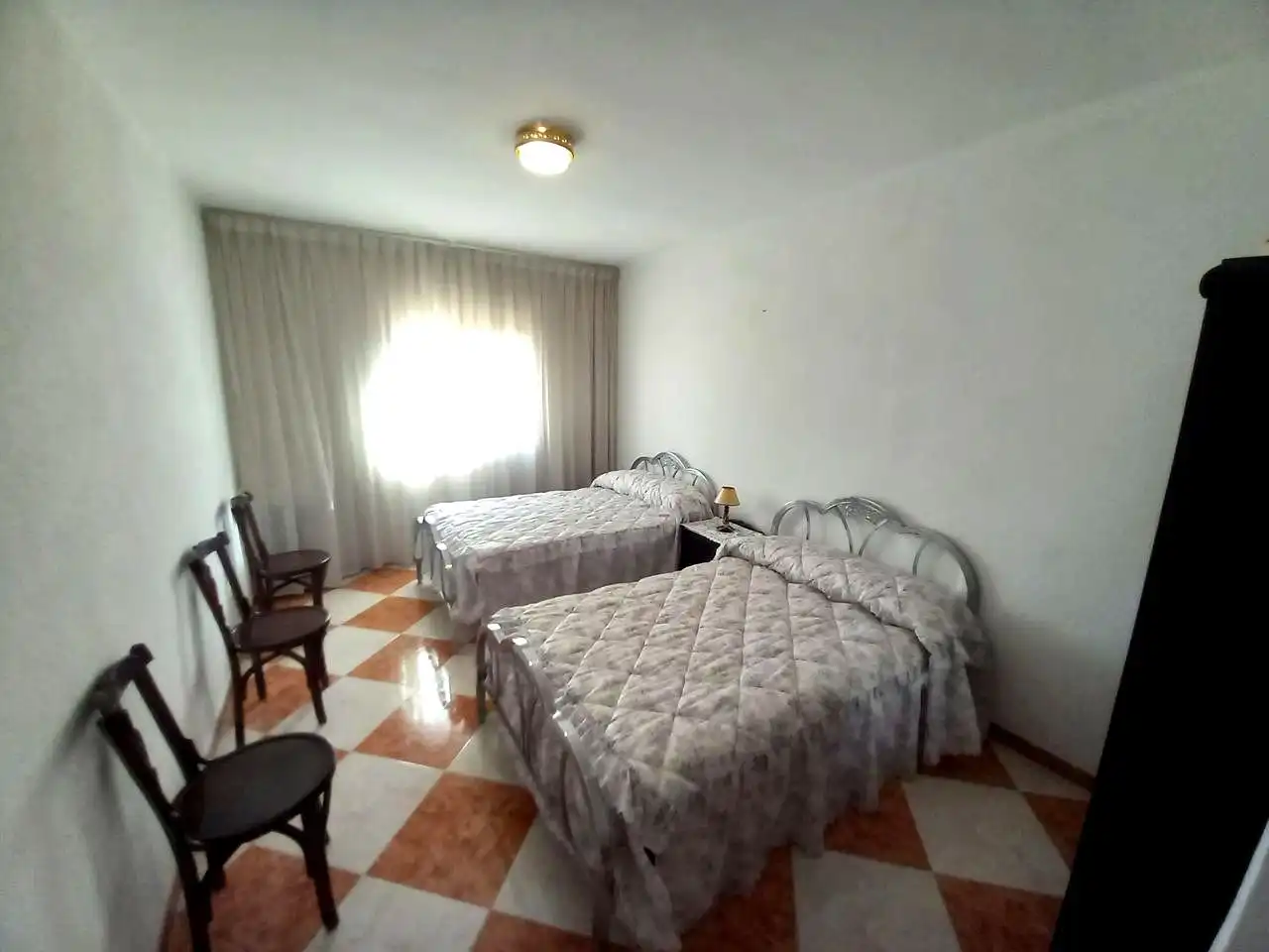 Habitación de Casa o chalet en venta en Codo con Jardín privado, Trastero y Balcón