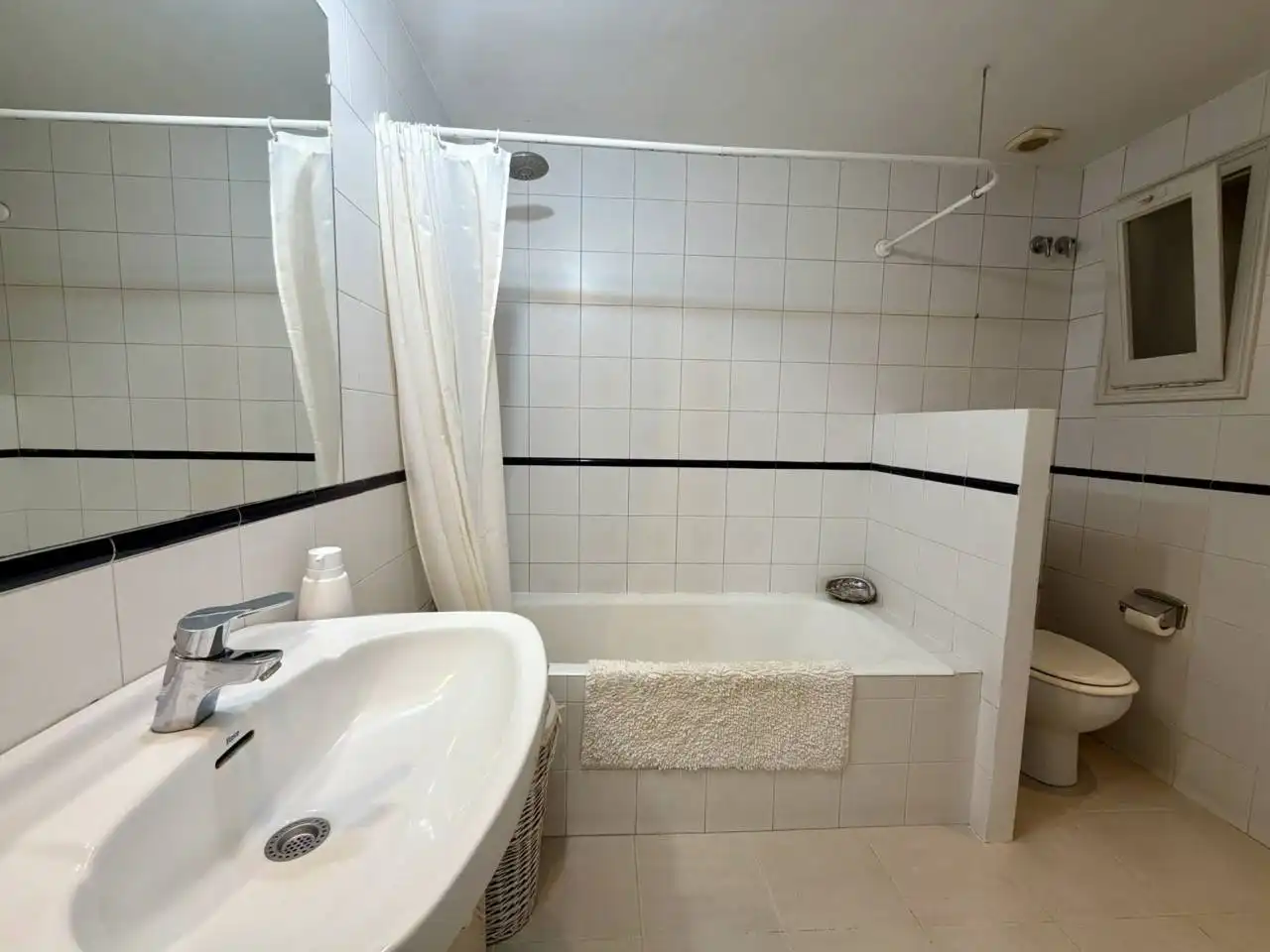 Bany de Casa o xalet en venda en Palafrugell amb Jardí privat