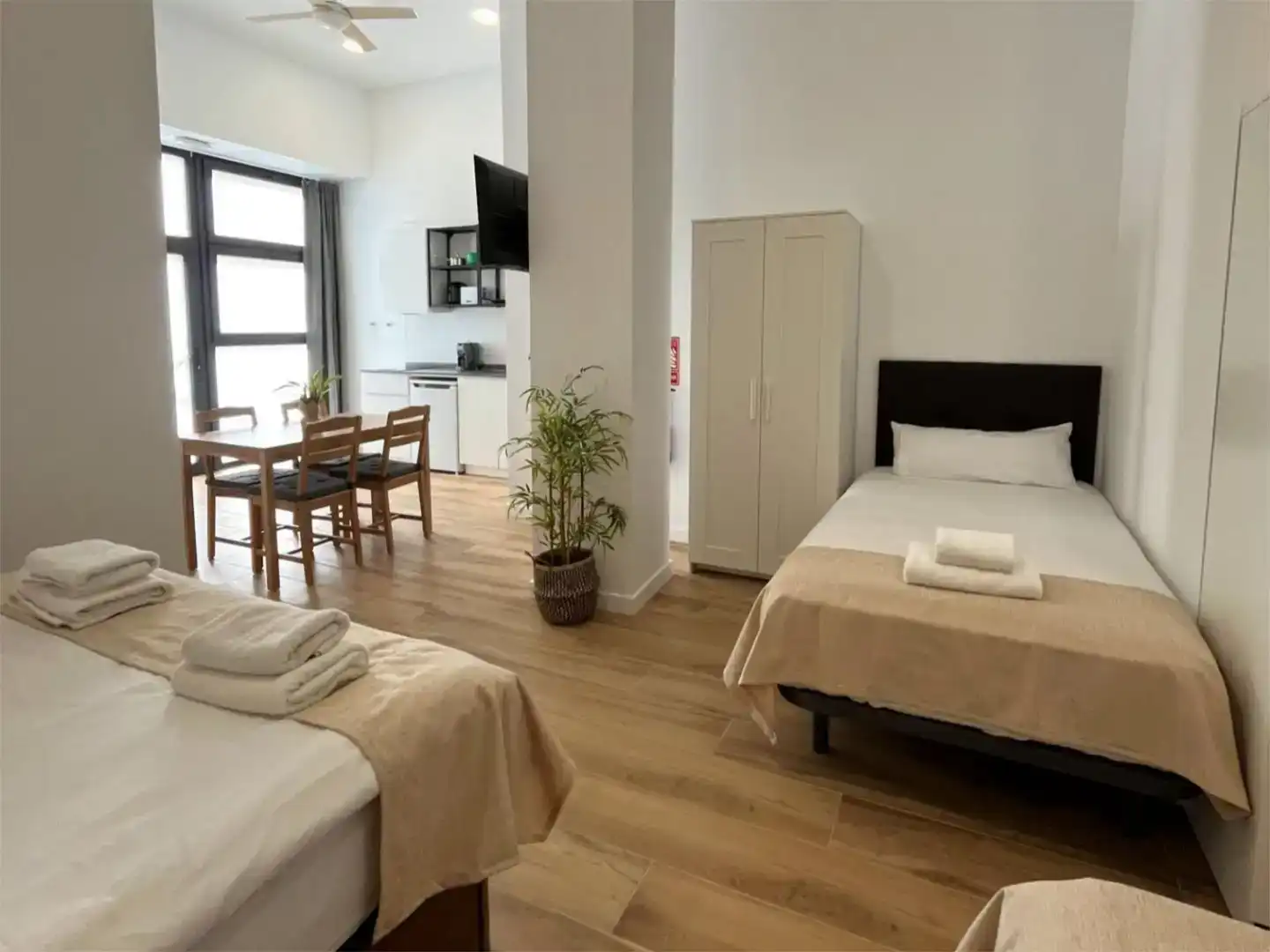 Schlafzimmer von Wohnung zum Verkauf in Valencia mit Klimaanlage und Möbliert