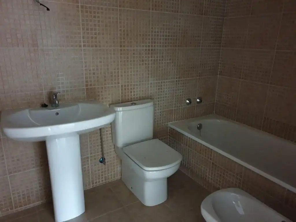 Bathroom of Flat for sale in Olot