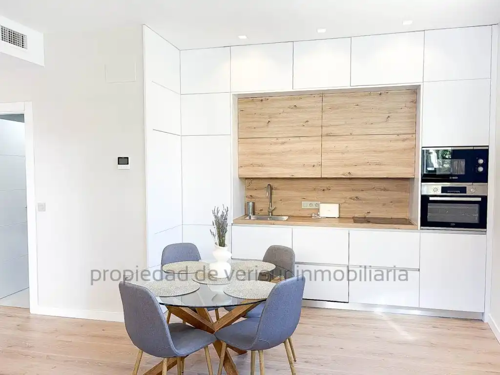 Cuina de Apartament de lloguer en Águilas amb Moblat