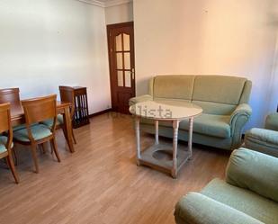 Living room of Flat for sale in Salamanca Capital  with Heating, Terrace and Balcony