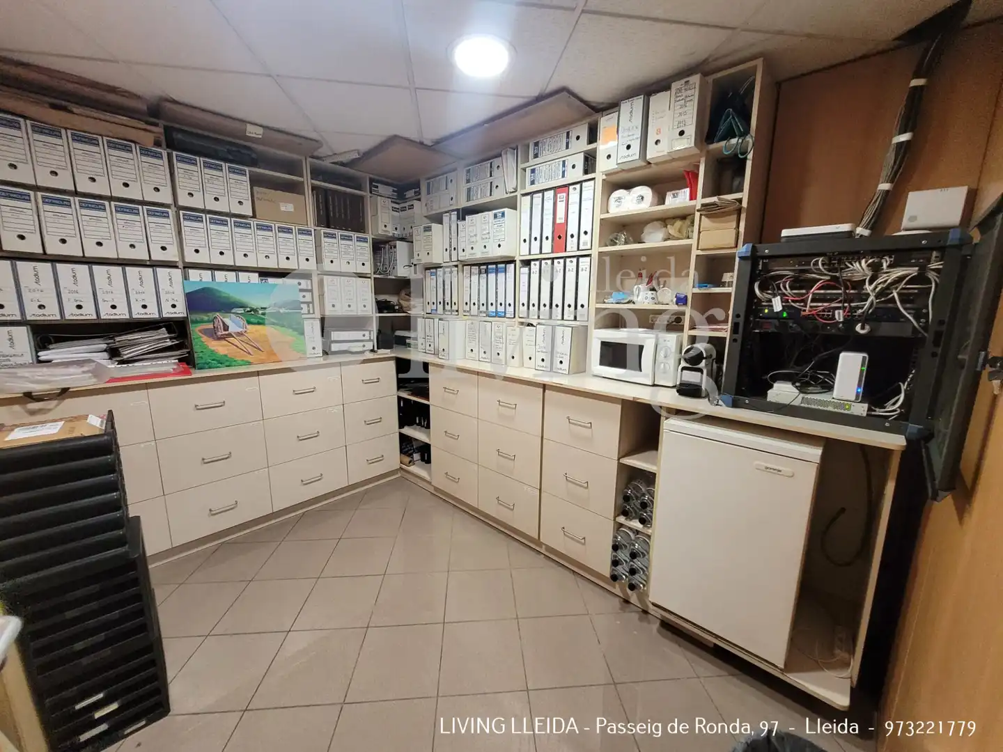 Office for sale in Lleida  with Air Conditioner, Heating and Storage room