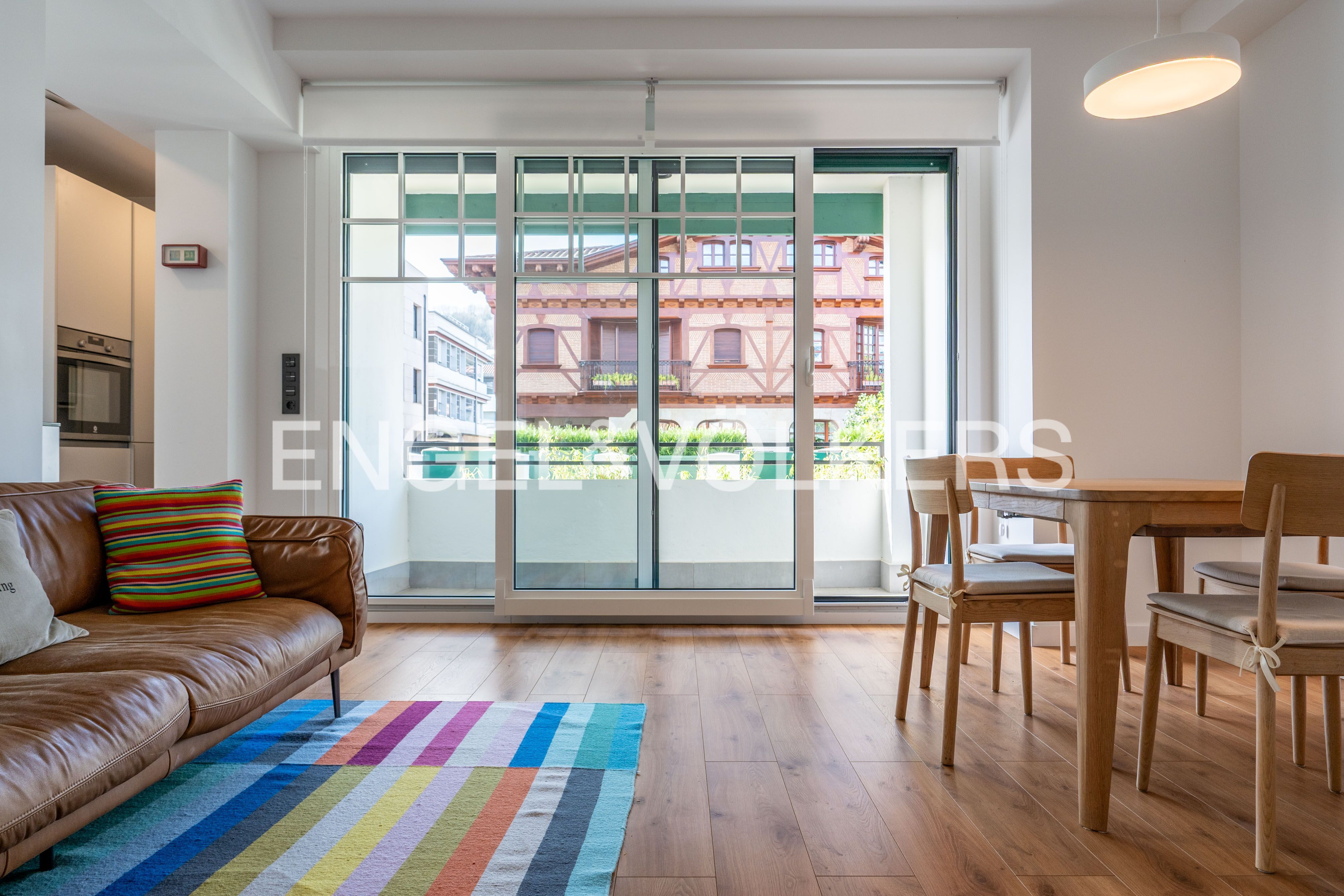 Vista exterior de Dúplex en venda en Donostia - San Sebastián  amb Aire condicionat, Calefacció i Terrassa