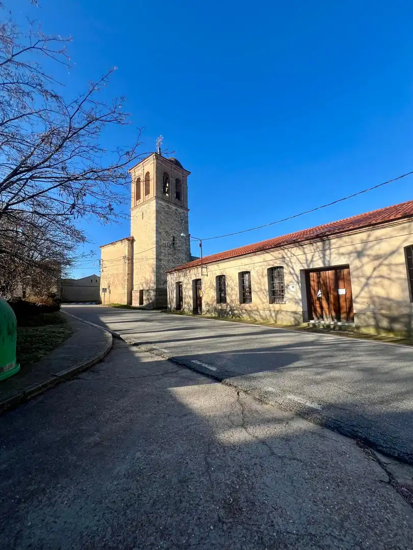 Exterior view of Country homes for sale in Santa María la Real de Nieva  with Private garden and Storage room