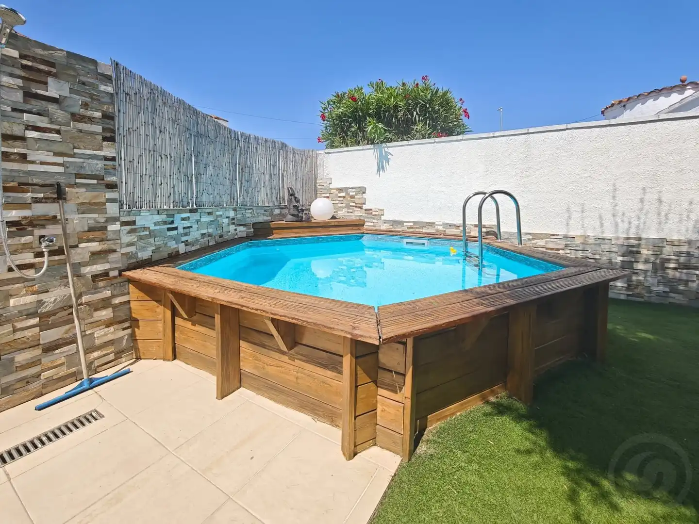 Piscina de Casa adosada en venta en Empuriabrava con Aire acondicionado, Calefacción y Terraza