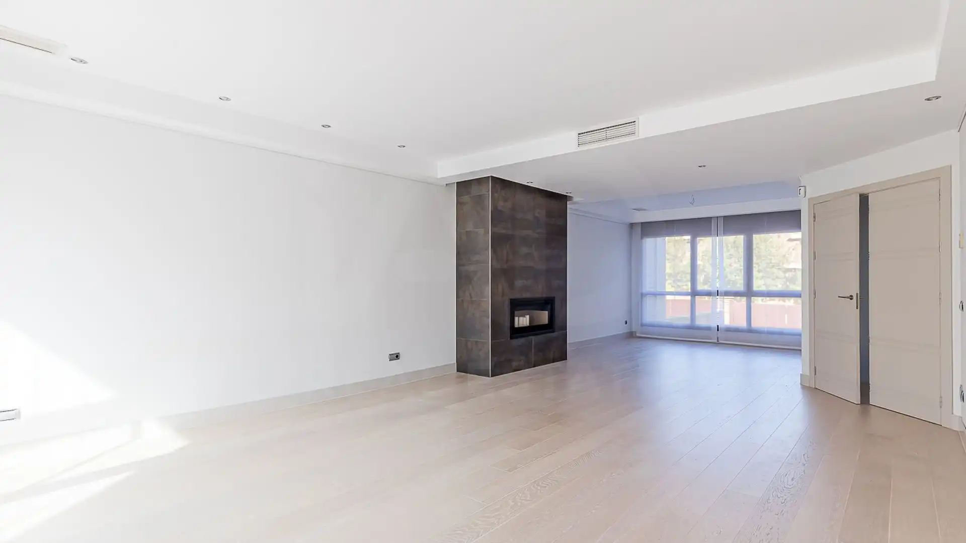 Sala d'estar de Casa o xalet de lloguer en Majadahonda amb Aire condicionat, Calefacció i Terrassa
