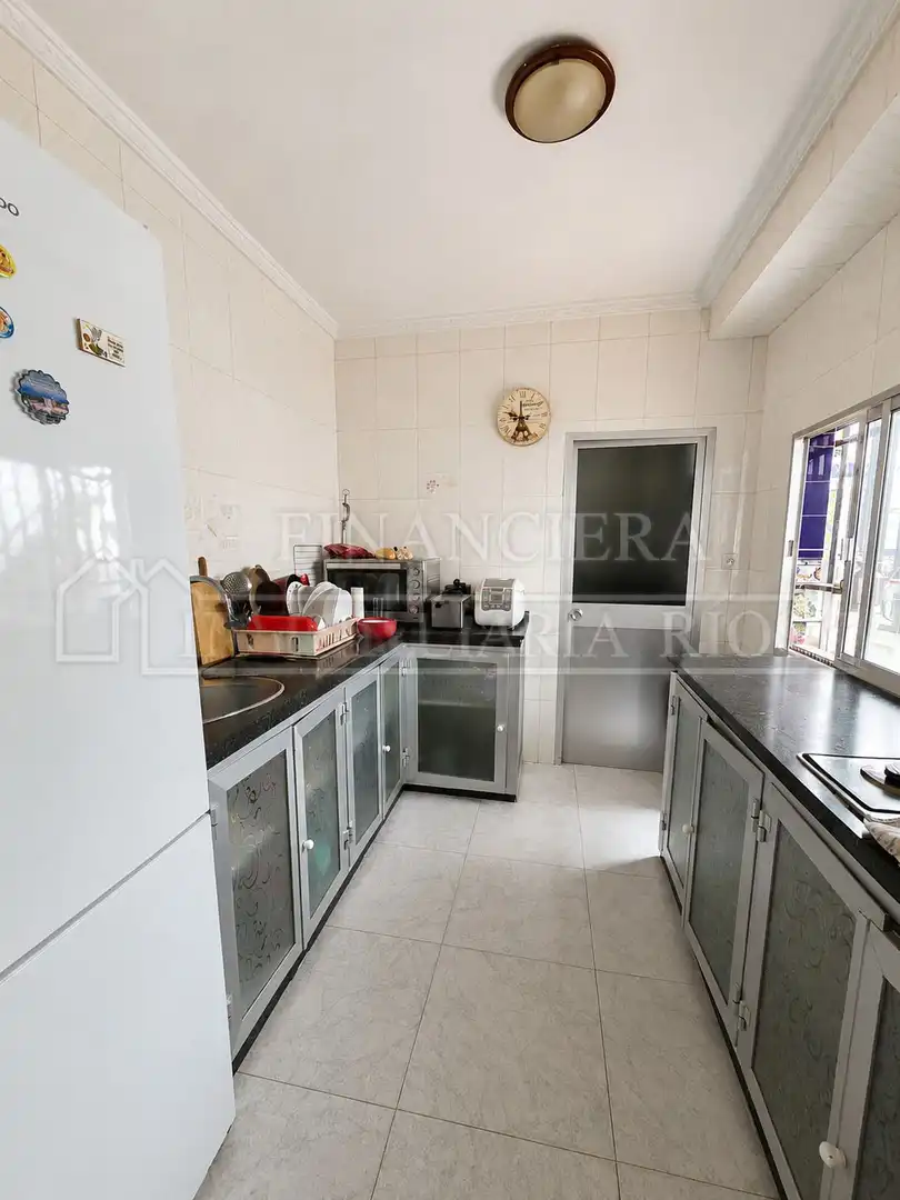 Cuina de Casa o xalet en venda en Alcalá de Guadaira amb Aire condicionat