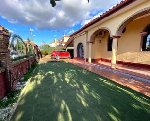 Exterior view of House or chalet for sale in Montequinto  with Air Conditioner, Private garden and Terrace