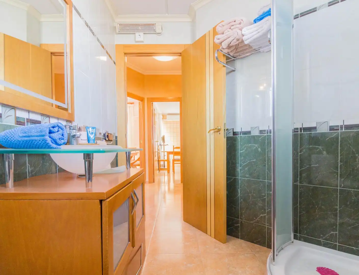 Baño de Piso en venta en Redován con Aire acondicionado, Terraza y Trastero