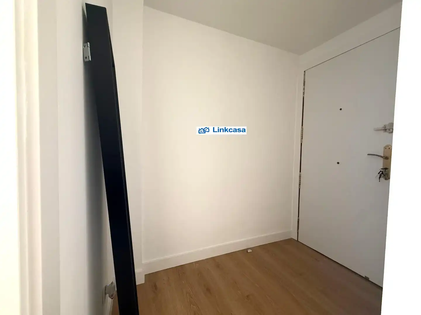 Flat for sale in Madrid  with Air Conditioner, Heating and Terrace