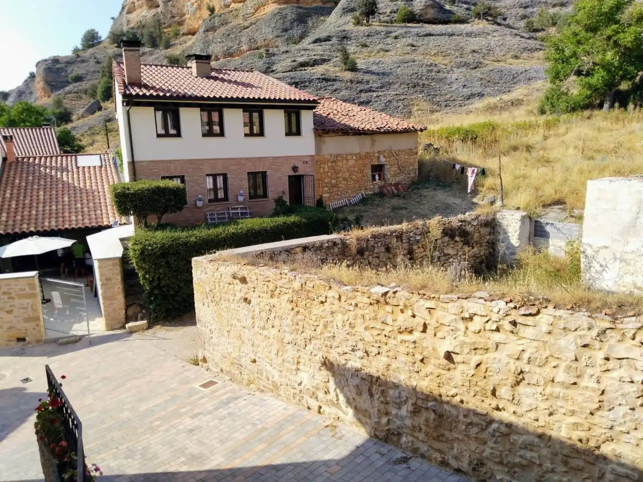 Vista exterior de Casa o chalet en venta en Puentedura con Calefacción y Amueblado