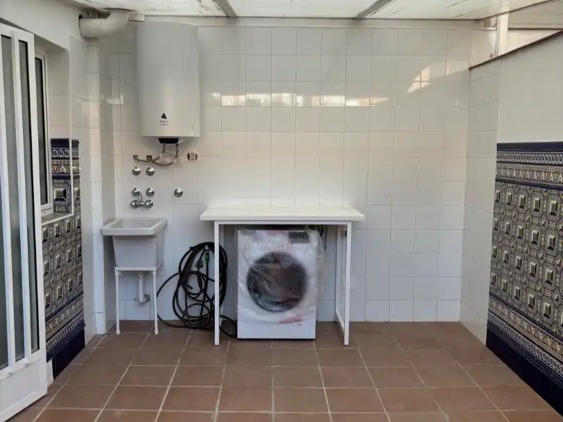 Cuina de Pis de lloguer en  Murcia Capital amb Aire condicionat, Terrassa i Balcó