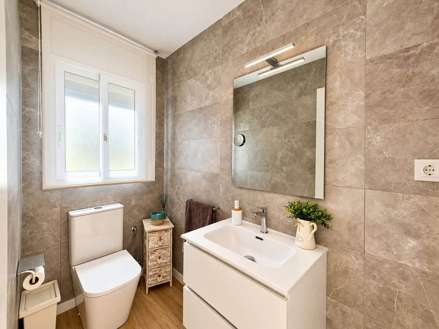 Terraced house with terrace for sale in Carrer Lluís Millet, imagen 7