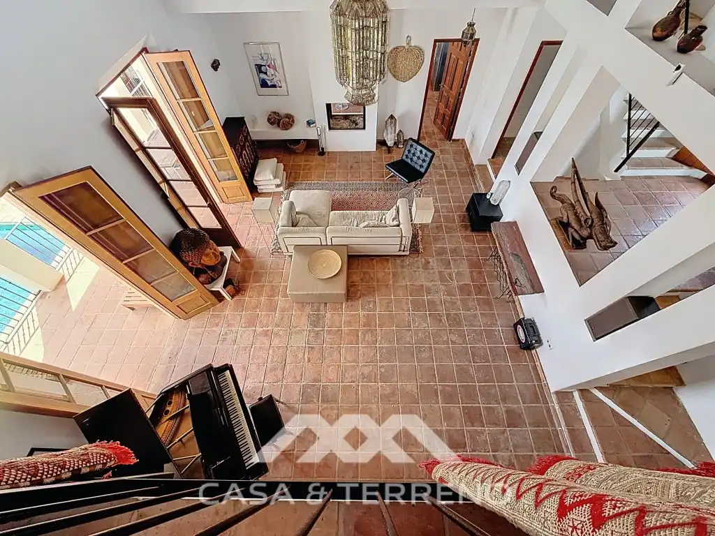 Sala de estar de Casa o chalet en venta en Alcaucín con Aire acondicionado, Calefacción y Jardín privado