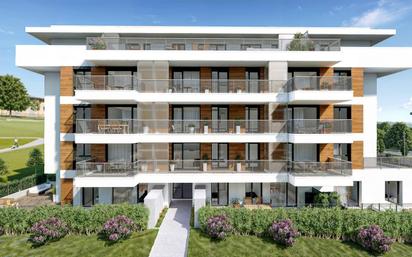 Vista exterior de Àtic en venda en Iurreta amb Calefacció, Jardí privat i Terrassa