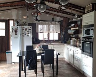 Kitchen of Country house for sale in Dos Hermanas  with Air Conditioner, Private garden and Terrace