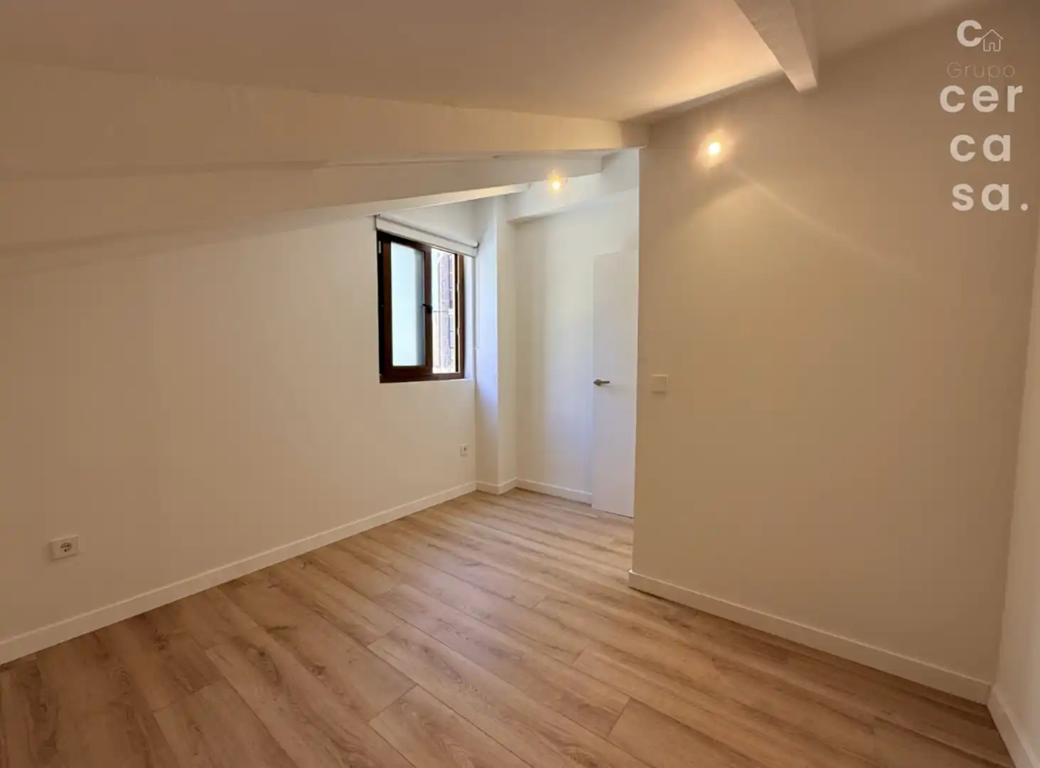 Bedroom of Houses for sale in Valencia  with Air Conditioner and Terrace