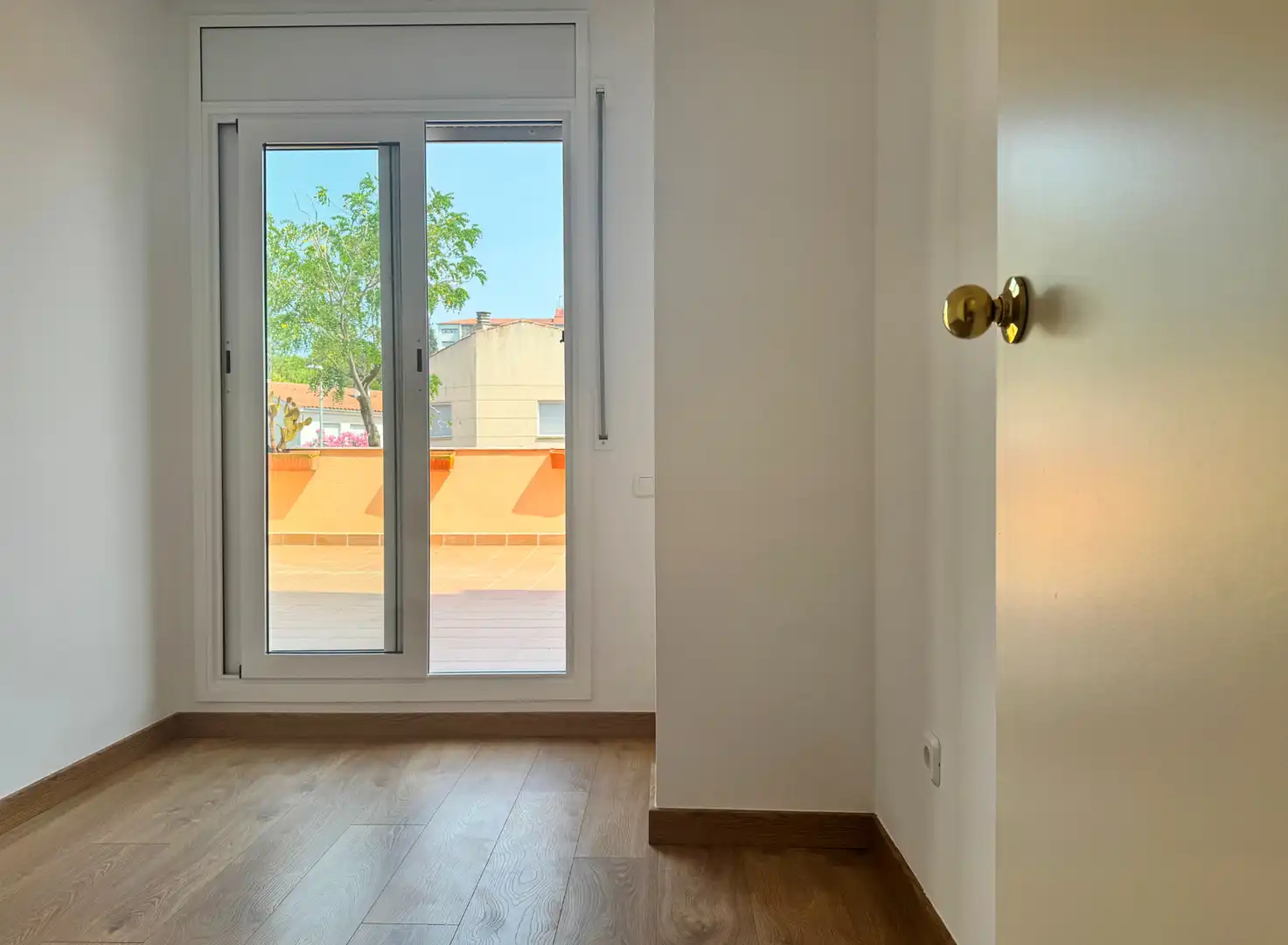Flat for rent in Rambla de Xavier Cugat, Fontajau - Sant Ponç