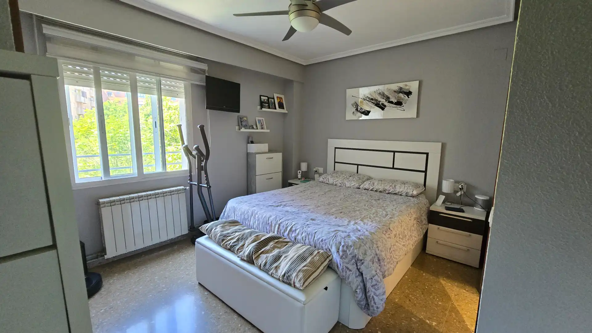 Habitación de Piso en venta en Valencia con Aire acondicionado, Calefacción y Horno