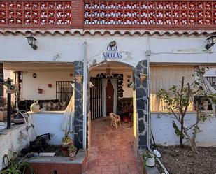 Exterior view of House or chalet for sale in Vilanova i la Geltrú