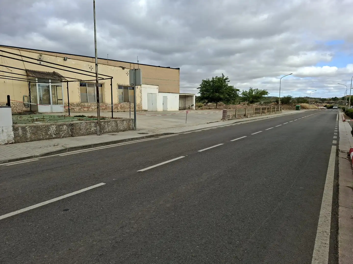 Local en venta en Maella con Terraza