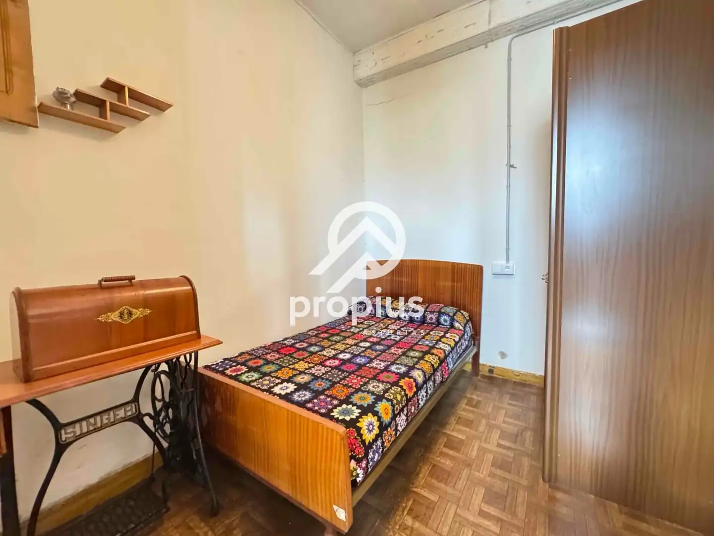 Bedroom of Flat for sale in Piloña  with Heating, Storage room and Balcony