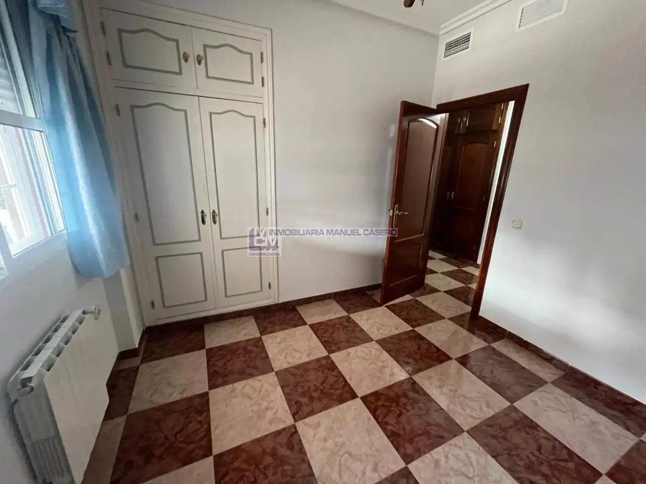 Dormitori de Casa o xalet en venda en Cáceres amb Calefacció, Jardí privat i Terrassa