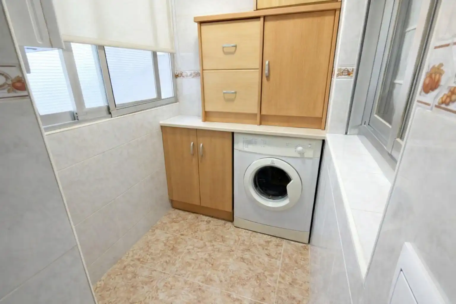 Küche von Dachboden zum Verkauf in Massamagrell mit Terrasse und Abstellraum