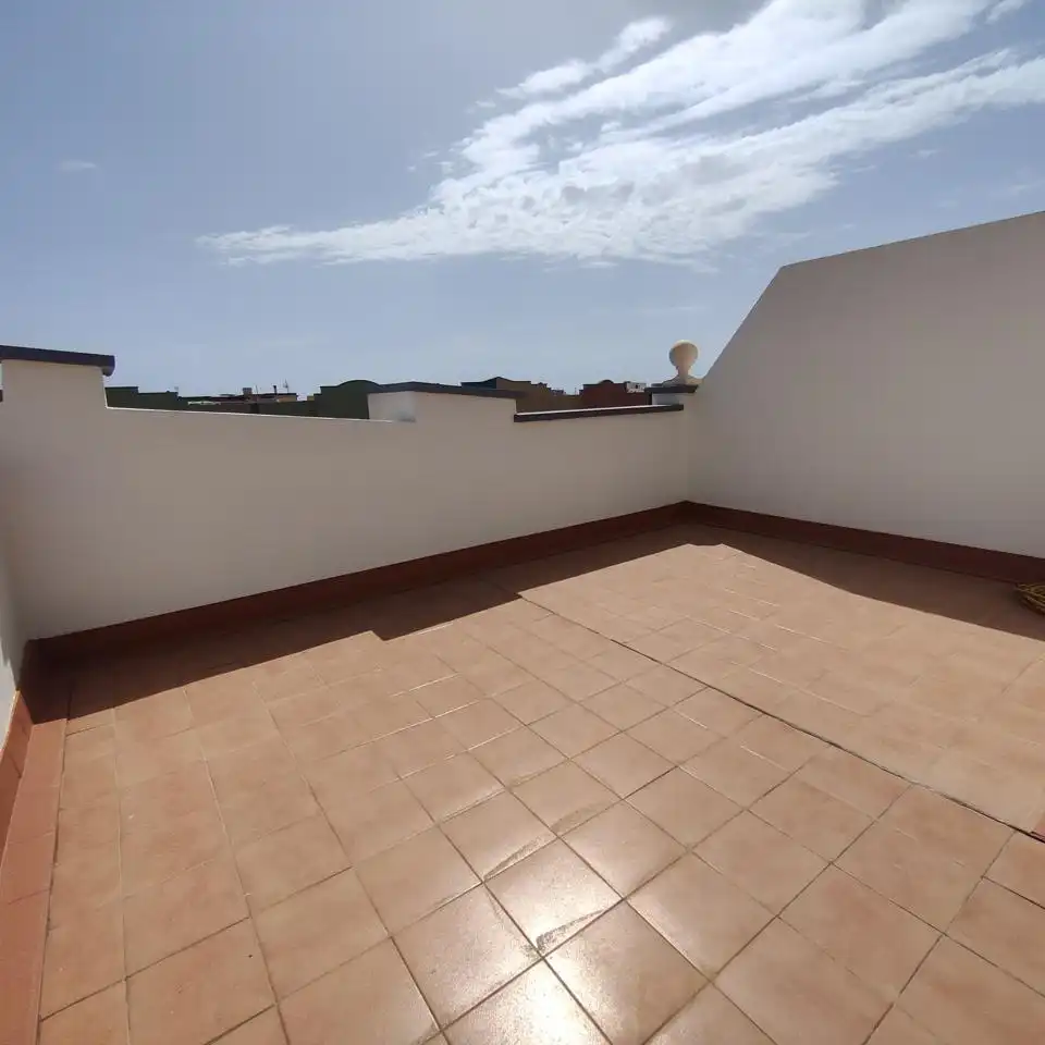 Terraza de Dúplex de alquiler en Agüimes con Terraza, Trastero y Amueblado