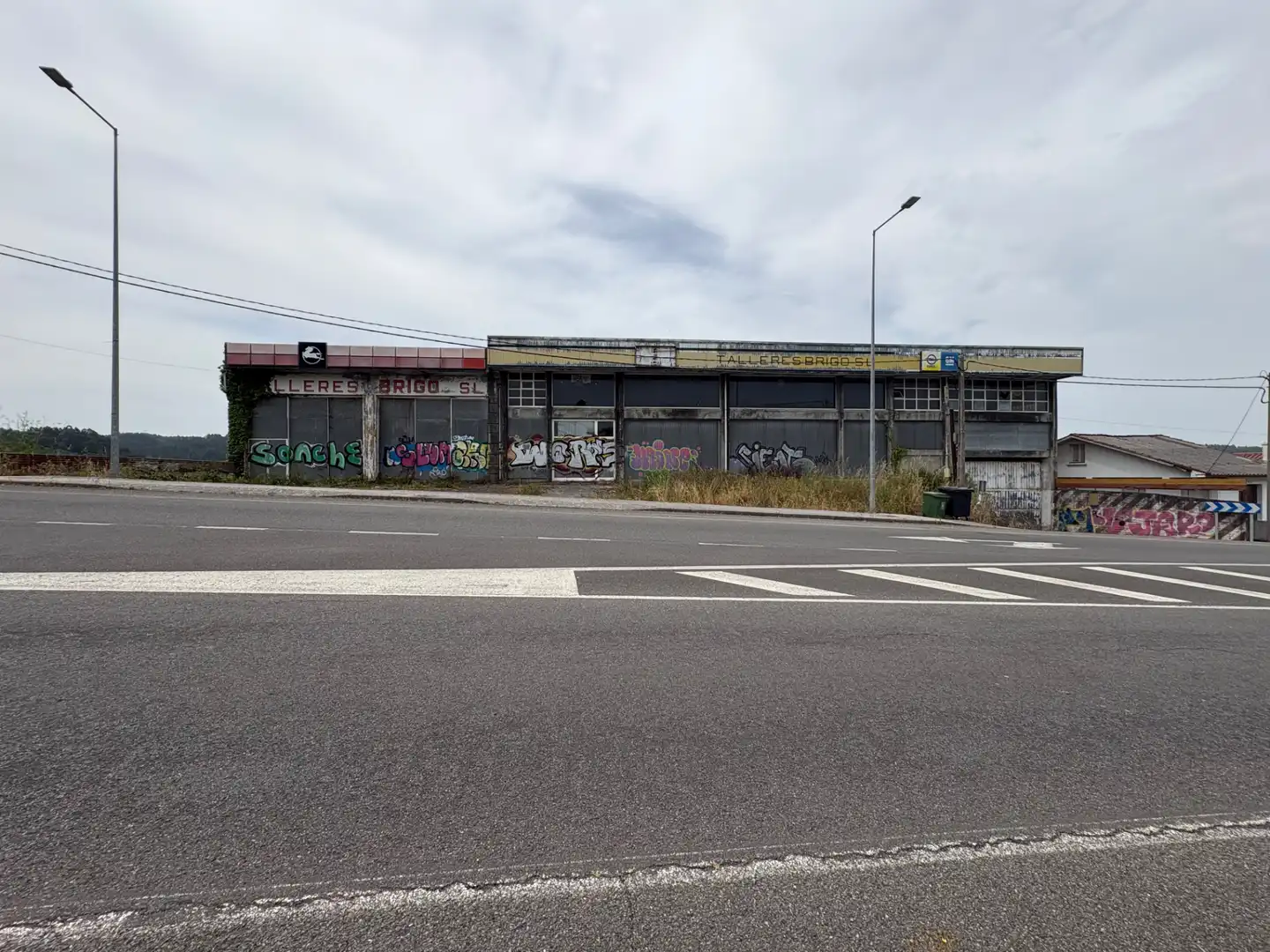 Exterior view of Industrial buildings for sale in Betanzos