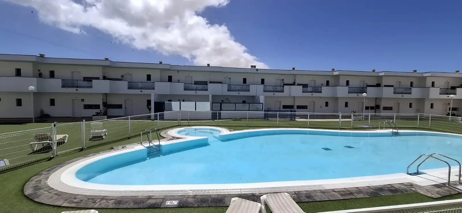 Piscina de Apartament en venda en Pájara amb Terrassa, Moblat i Piscina comunitària