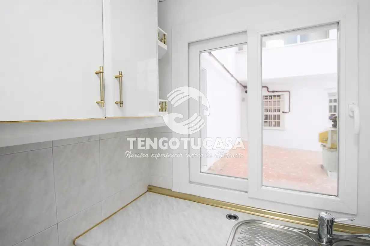 Habitación de Piso de alquiler en Madrid con Calefacción, Horno y Lavadora
