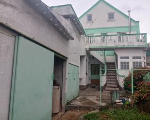 Vista exterior de Casa o xalet en venda en Vigo  amb Calefacció, Terrassa i Balcó