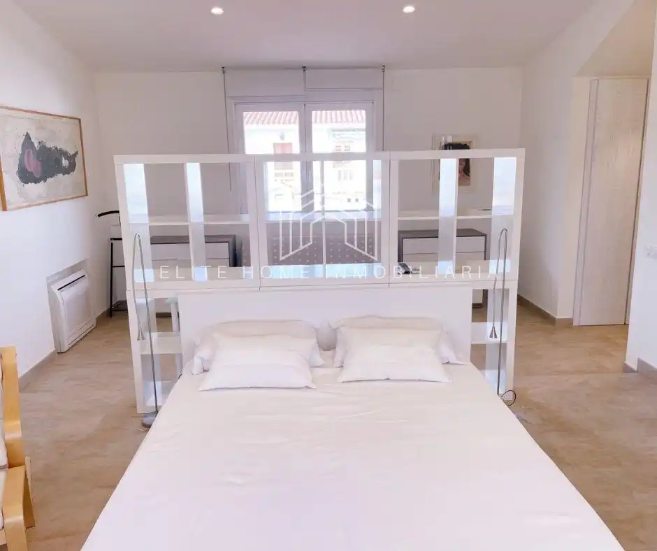 Habitación de Casa o chalet en venta en Benicasim / Benicàssim con Aire acondicionado, Calefacción y Jardín privado