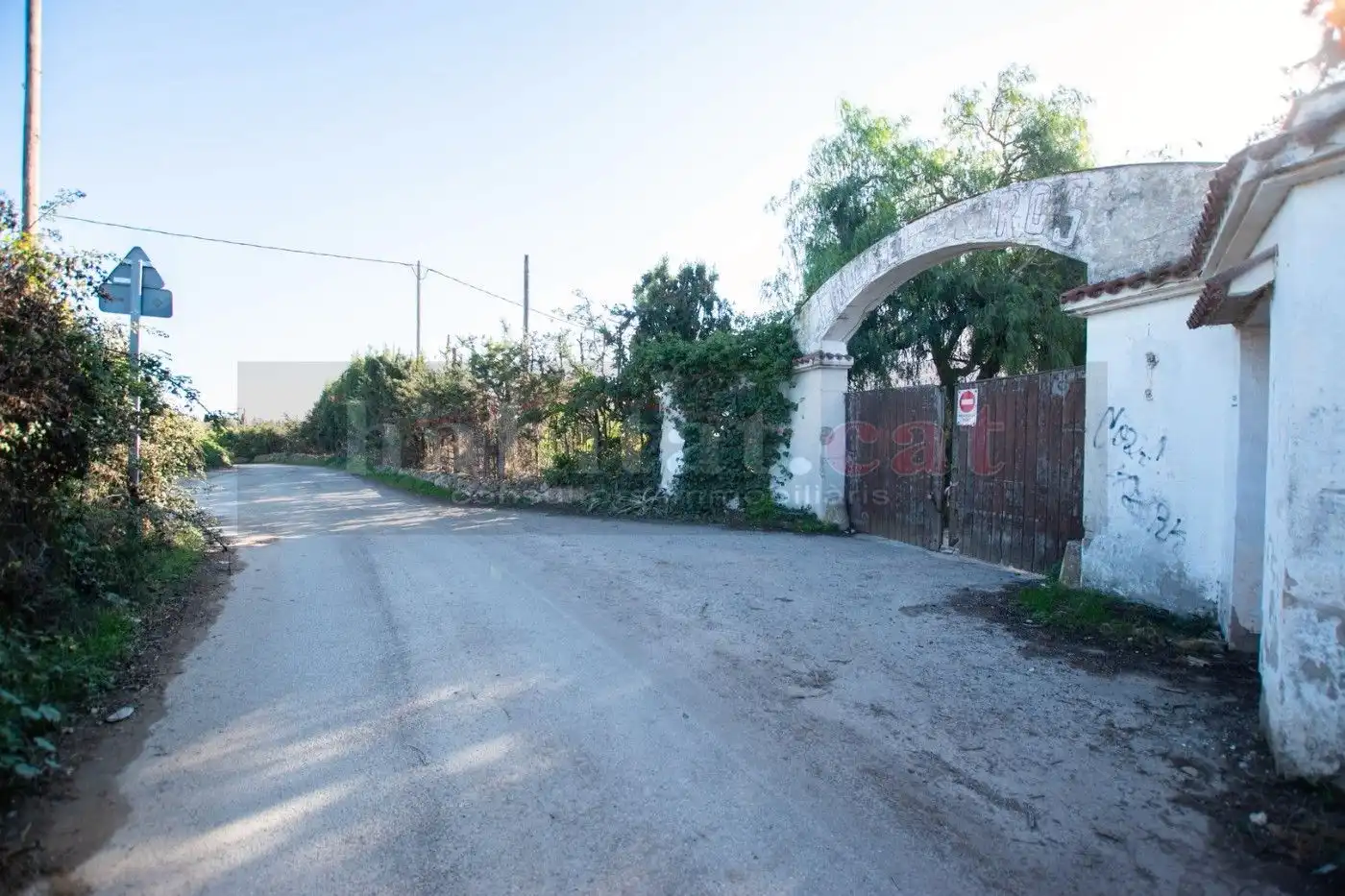Finca rústica en venda en Vilanova i la Geltrú amb Piscina
