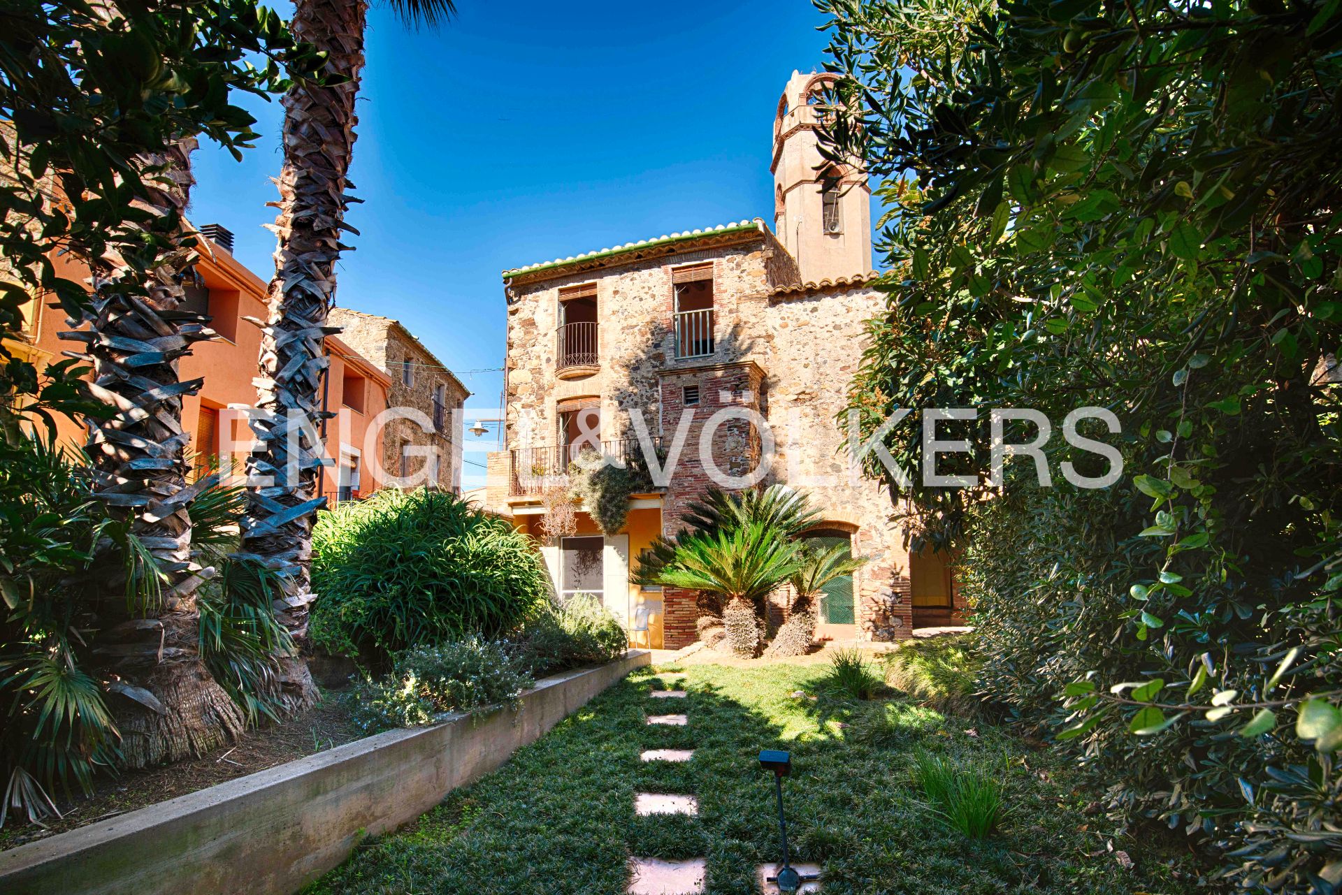 Vista exterior de Finca rústica en venda en Mollet de Peralada amb Calefacció, Jardí privat i Terrassa