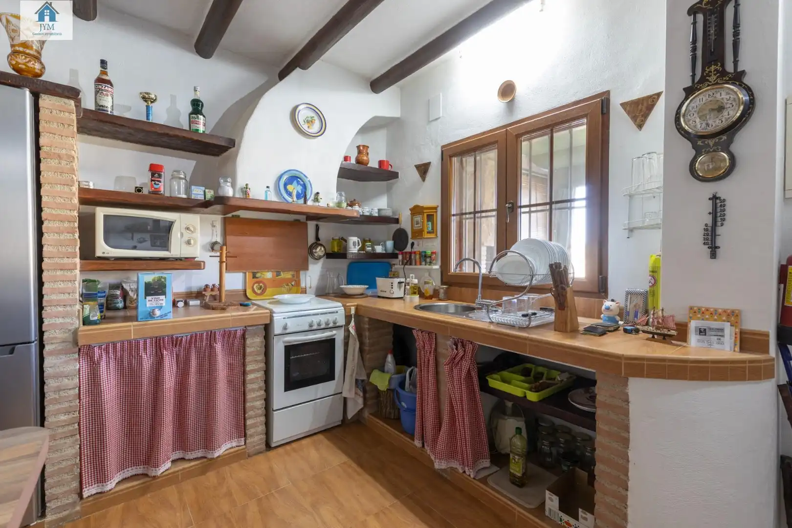 Cocina de Casa o chalet en venta en Dílar con Aire acondicionado, Calefacción y Jardín privado