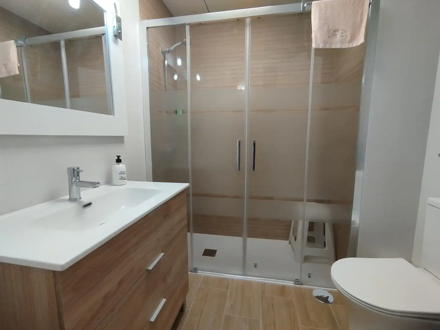 Baño de Piso de alquiler en Águilas con Aire acondicionado, Amueblado y Balcón