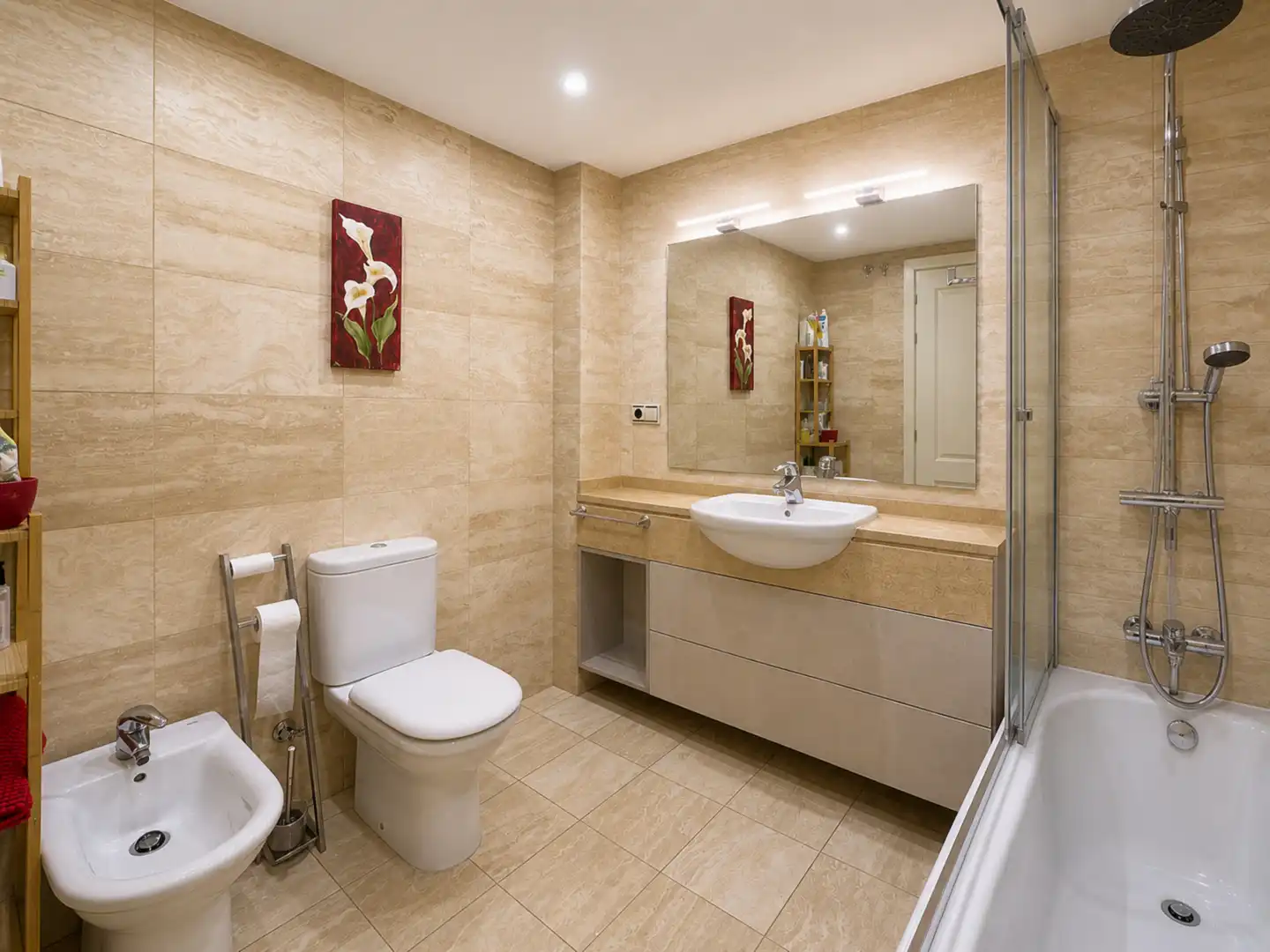 Baño de Ático en venta en San Juan de Aznalfarache con Aire acondicionado, Calefacción y Terraza