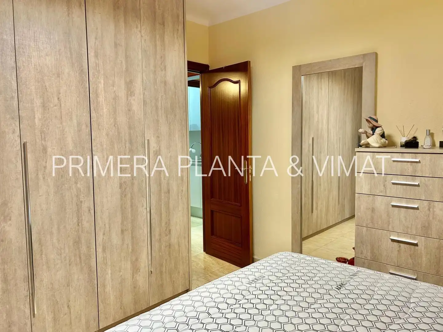 Dormitori de Pis en venda en Mataró amb Aire condicionat i Calefacció