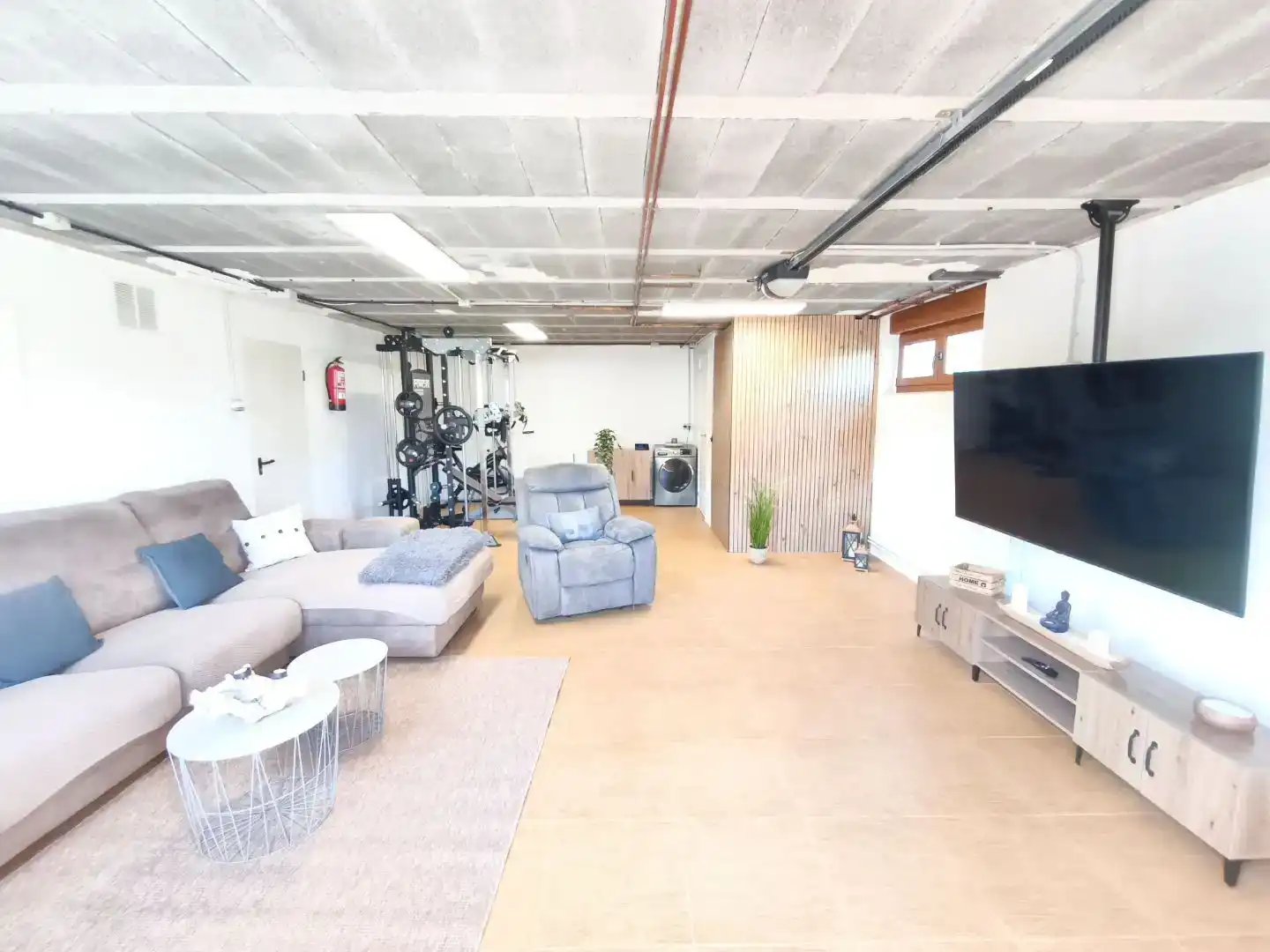 Piso en venta en Gijón  con Jardín privado, Trastero y Piscina
