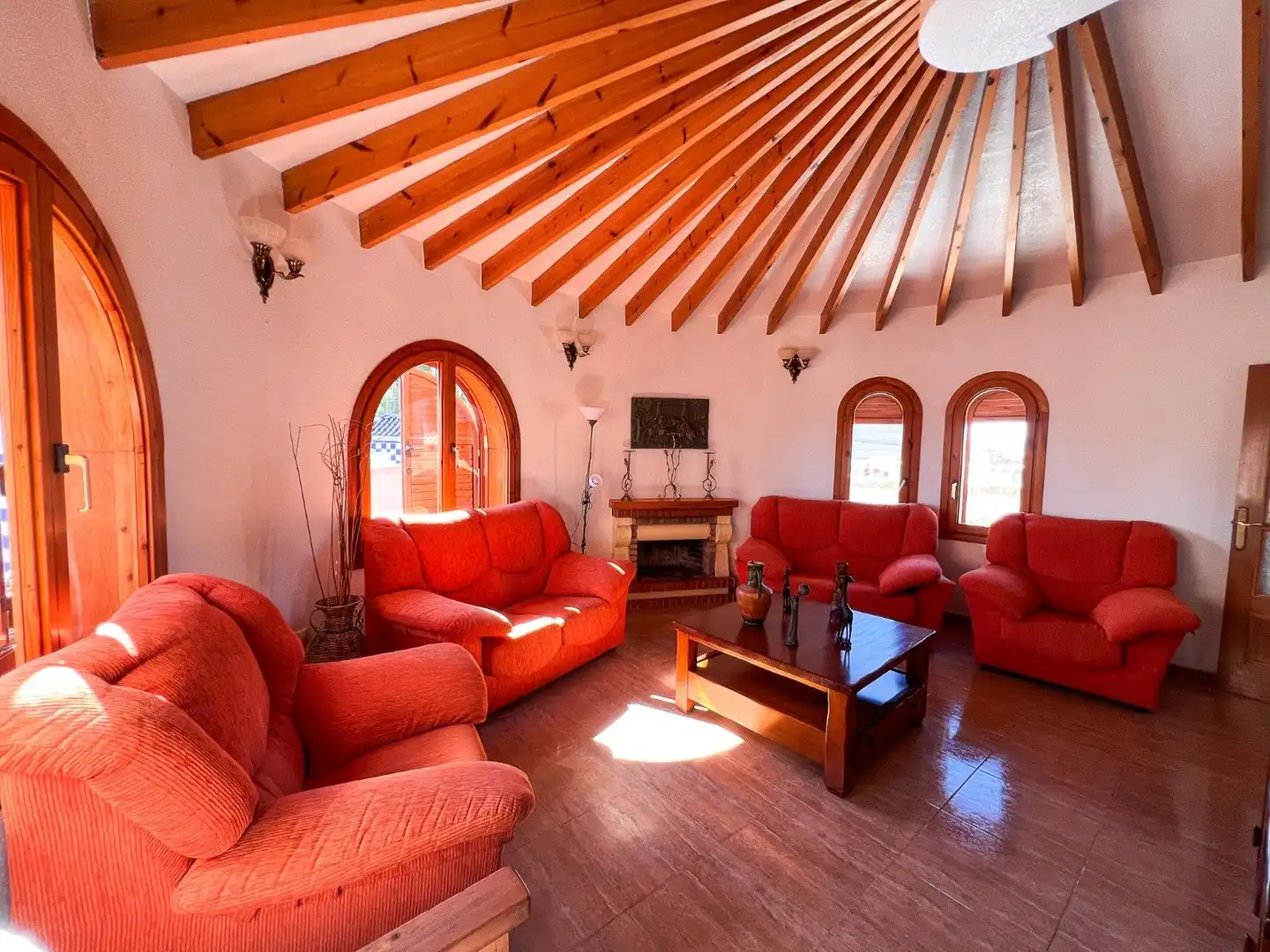 Sala d'estar de Casa adosada en venda en Torrevieja amb Calefacció, Jardí privat i Terrassa