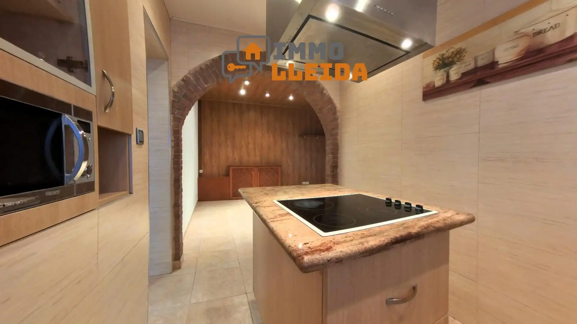 Cocina de Casa adosada en venta en Balaguer con Calefacción y Terraza