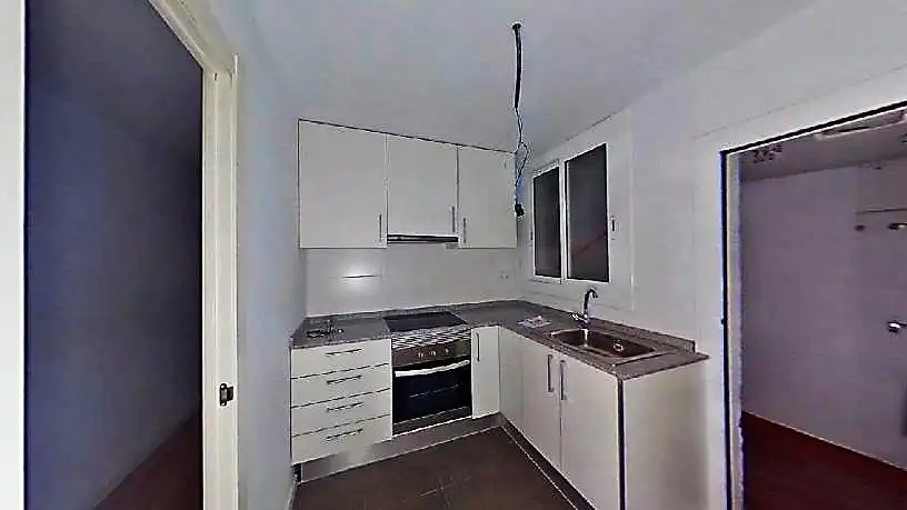 Kitchen of Flat for sale in Esplugues de Llobregat